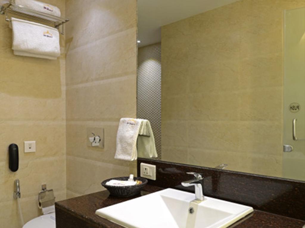 Hotel Grande 51 Navi Mumbai Extérieur photo